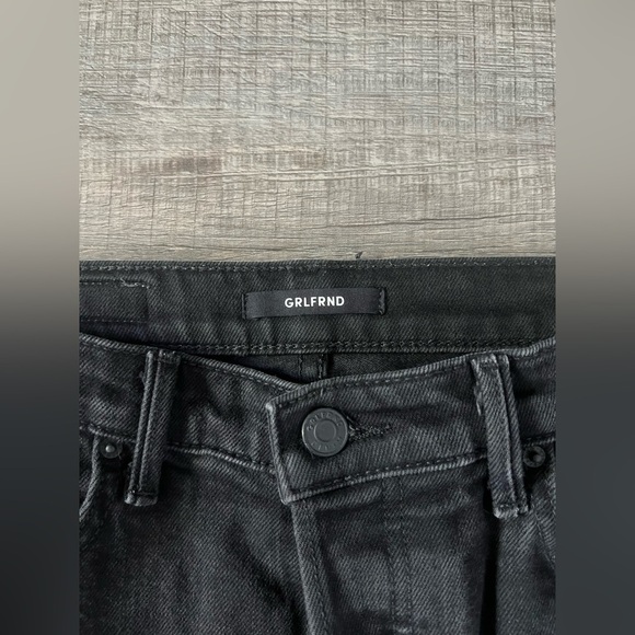 GRLFRND Karolina Jeans 28 Nine Lives Black Raw Hem Distressed Skinny Straight - Picture 5 of 6